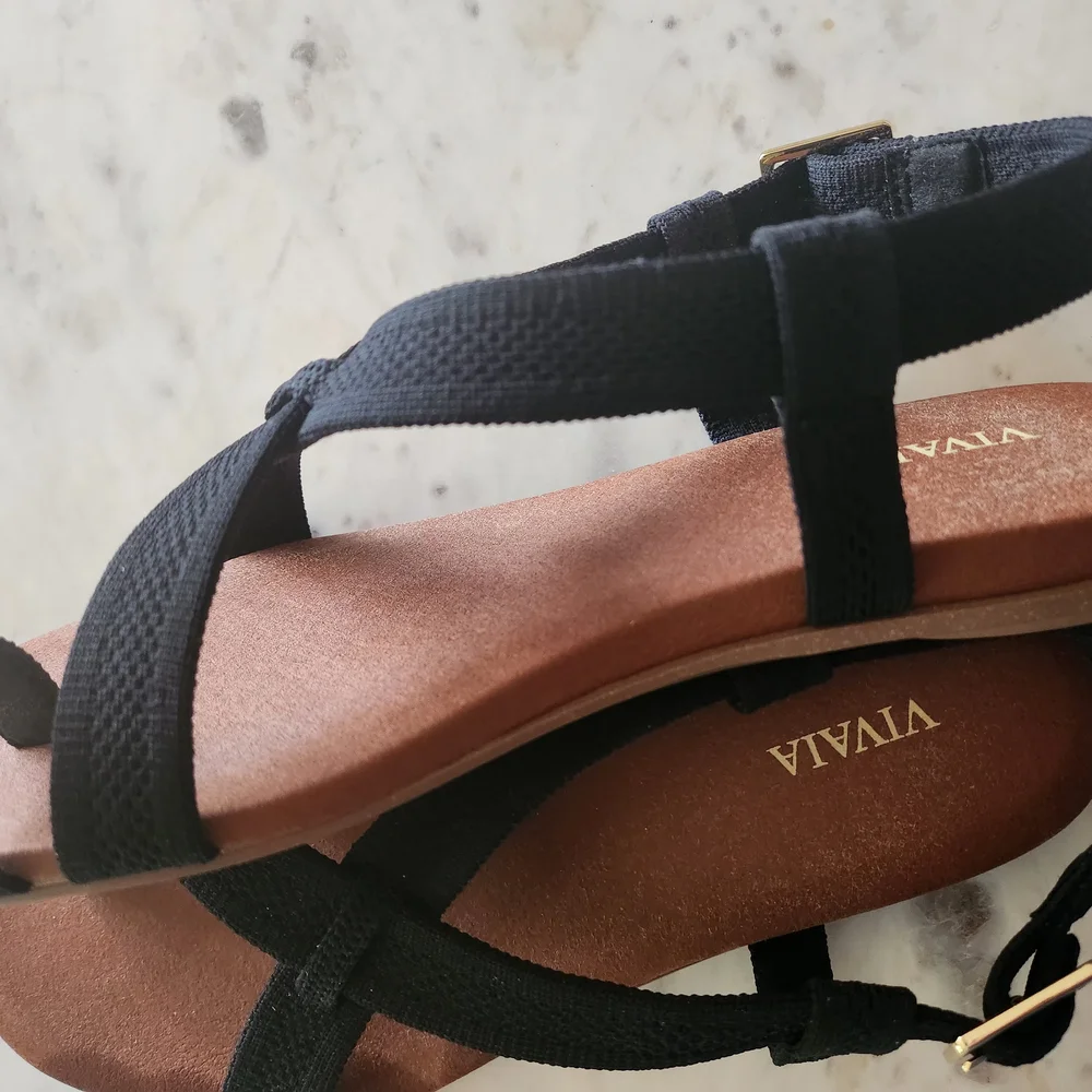 ViVI Black Strappy Sandals with Brown Footbed